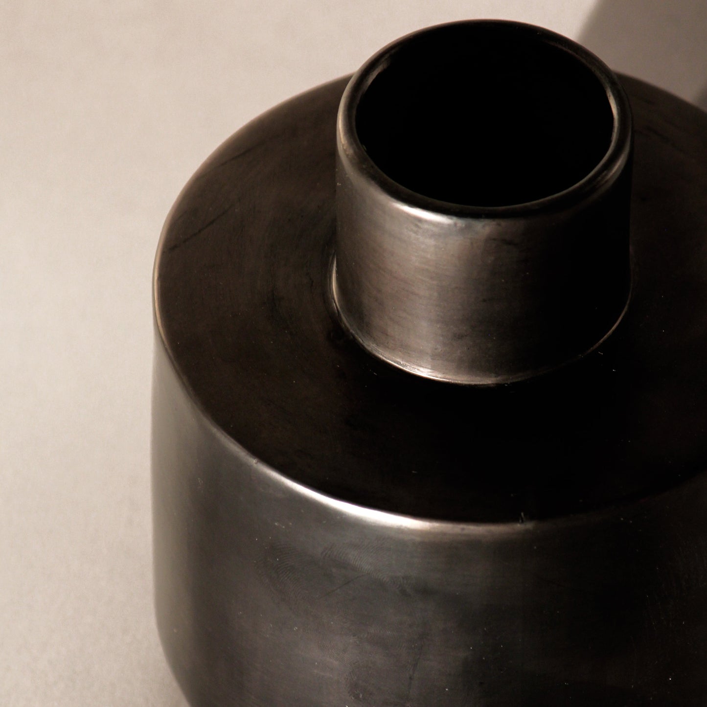 Can Vase