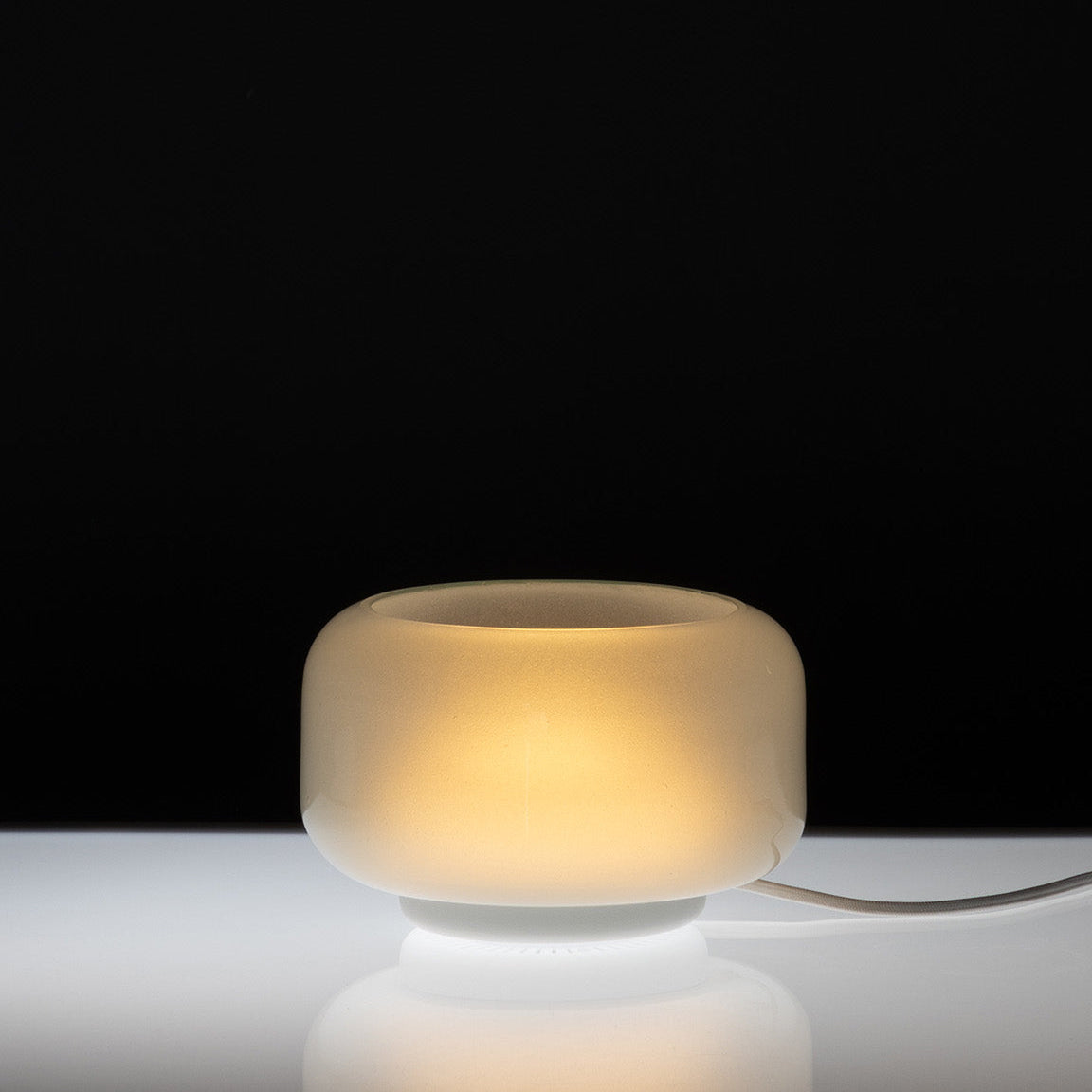 Trufa Table White