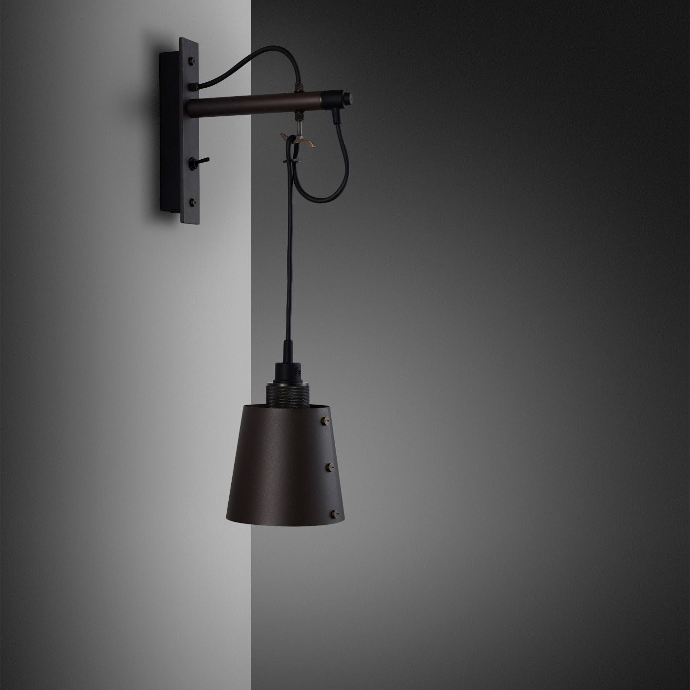 HOOKED WALL SMALL / GRAPHITE