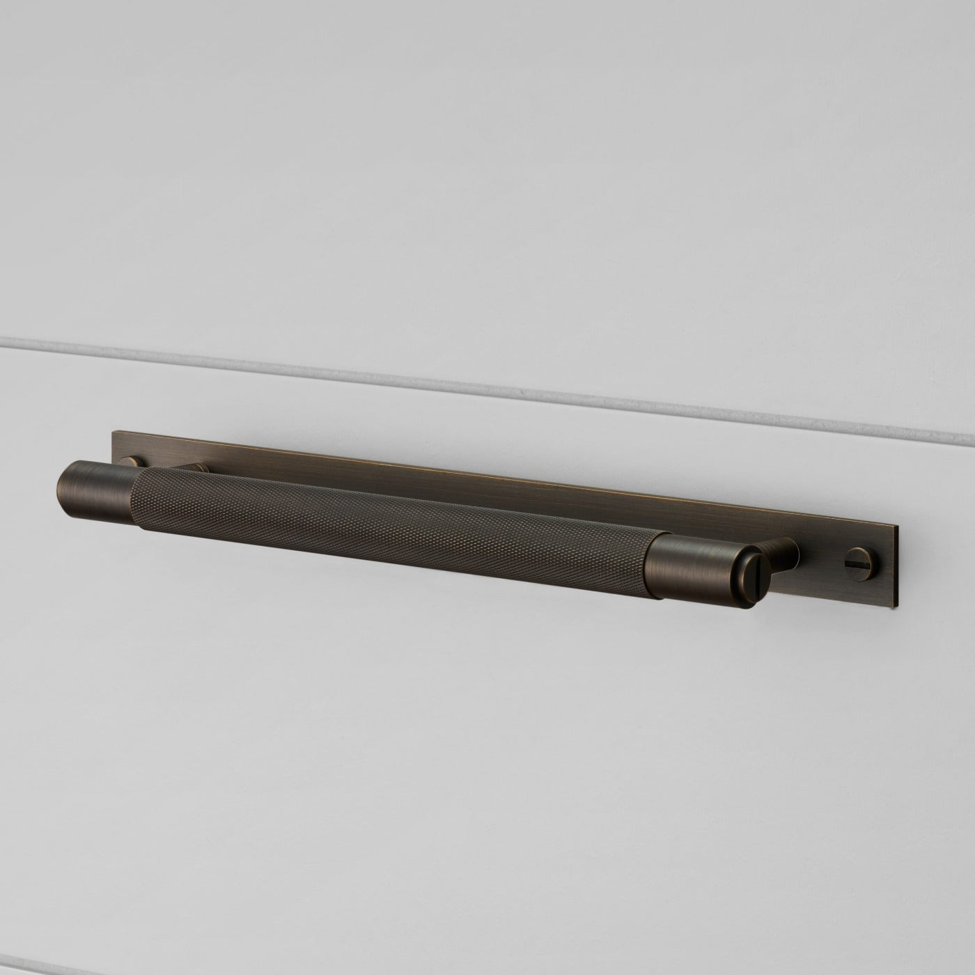 PULL BAR PLATE