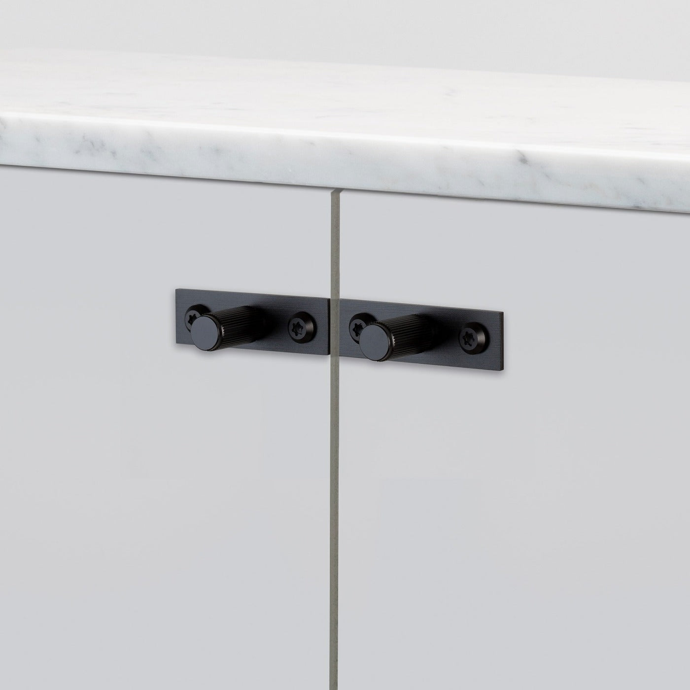 FURNITURE KNOB PLATE LINEAR