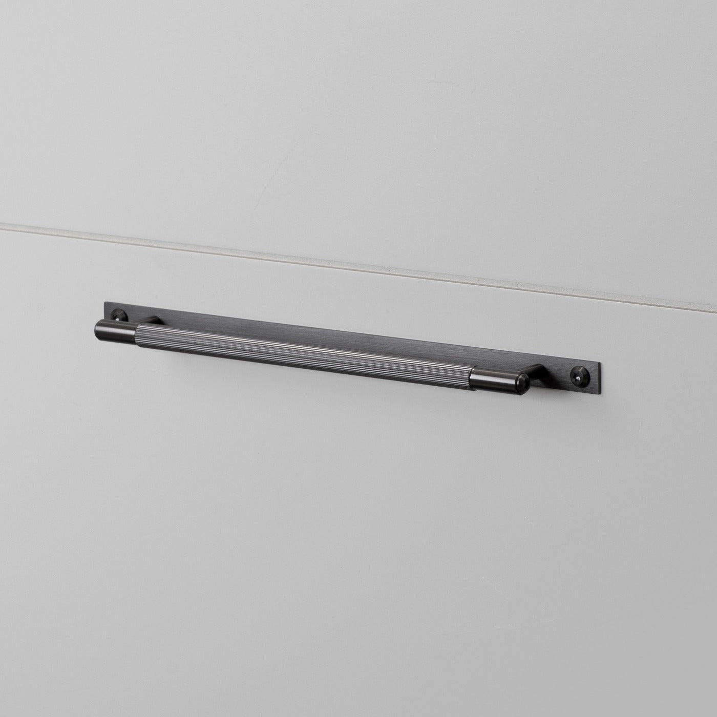 PULL BAR PLATE LINEAR