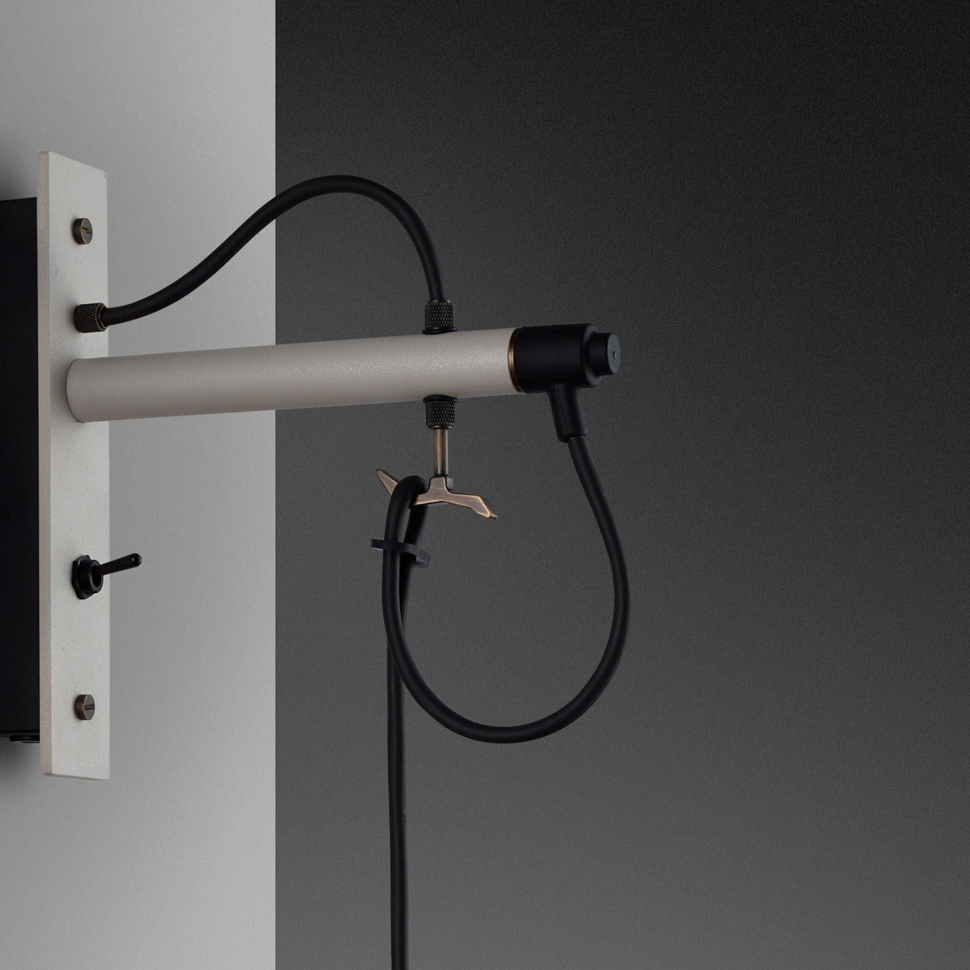 HOOKED WALL SMALL / STONE
