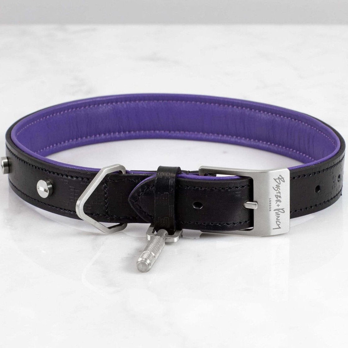 DOG COLLAR