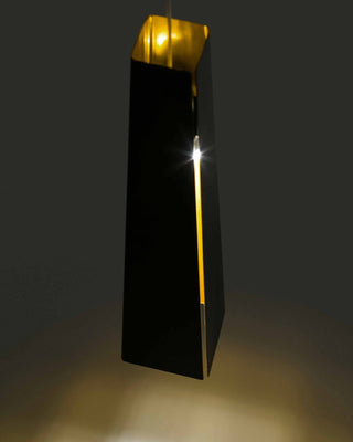 PLUMA Colgante negra y oro