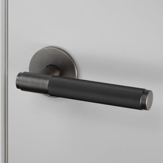DOOR HANDLE PASSAGE CROSS