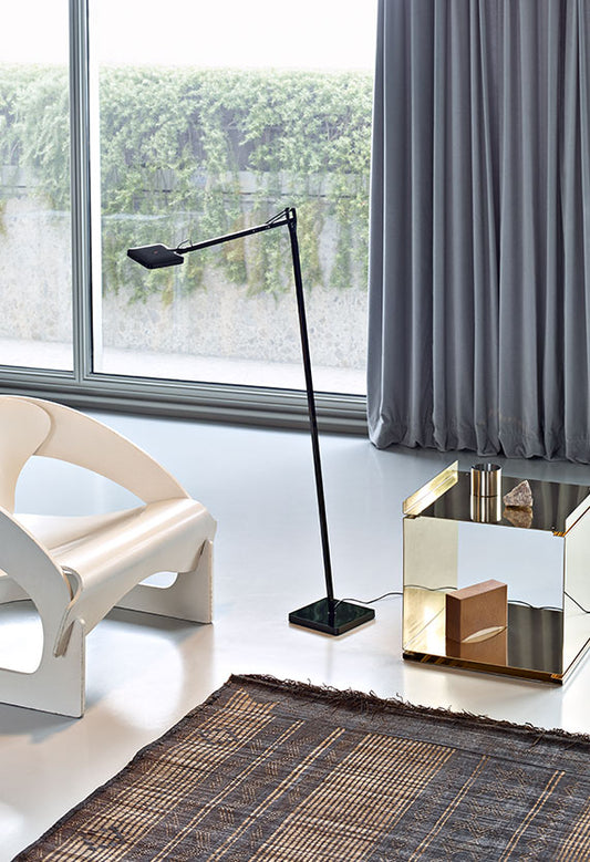 Kelvin LED Floor